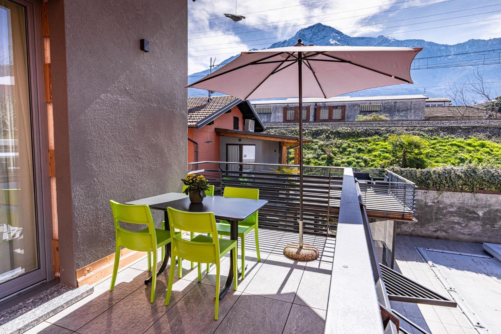 Residence Lake Como Colico Extérieur photo